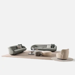 mona_living_4