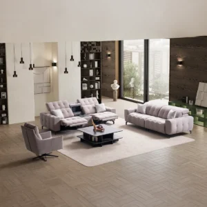 elvira_living_2