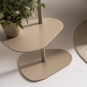 Ormesa rosita side table
